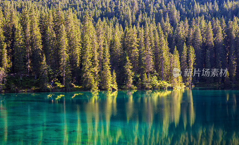 爱抚湖- Karersee, Trentino-Alto Adige，意大利